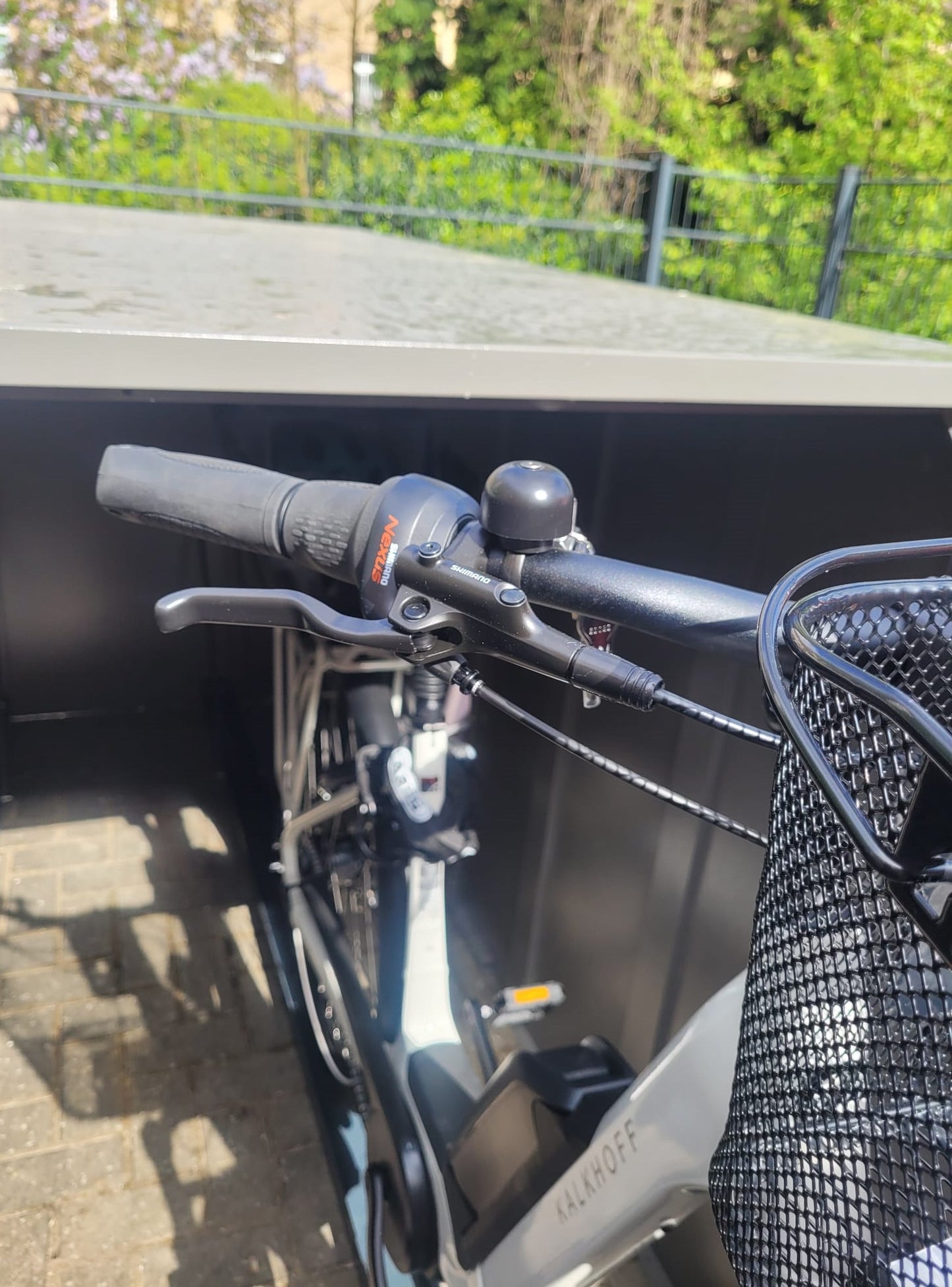 Fahrradgarage für E-Bikes "Container 2 Bikes" -  Maße: H 125 x B 130 x T 204 cm in dunklem anthrazit oder hellem quarzgrau